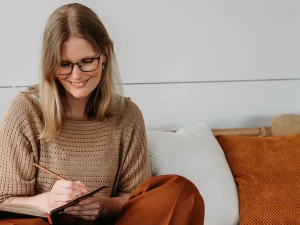 Inner Essence Podcast - Een bloedeerlijke podcast over wat er bij mij en in mijn business speelt